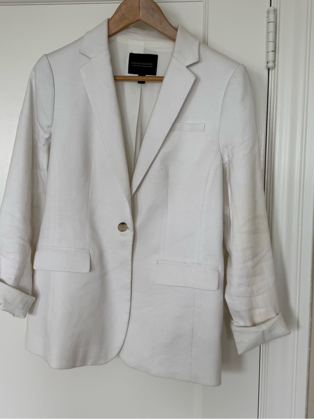 Banana Republic Cream Single-Button Tailored Blazer